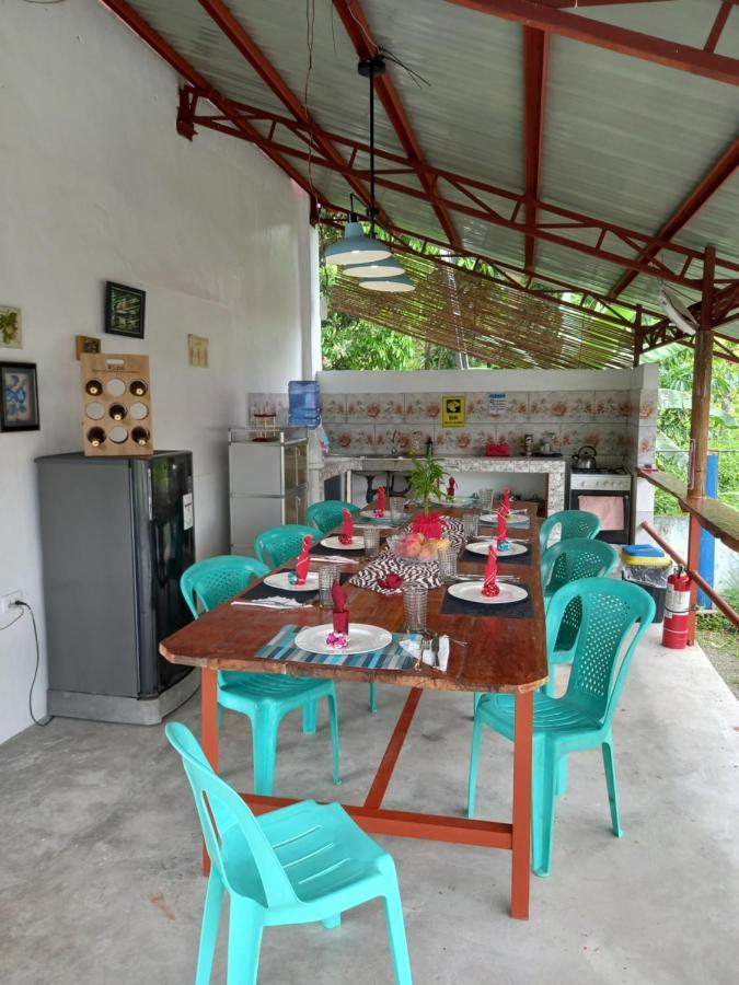 Happy Bear Villa Moalboal Exterior foto